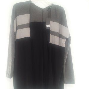 Very J Grey & Black Lightweight Cardigan Sweater Size Small NWT